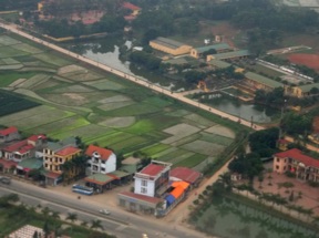 VIETNAM 
arriv&eacute;e sur Hanoi